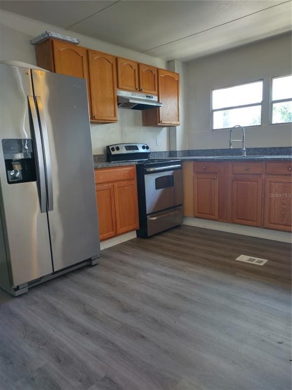 Building Photo - 2031 Lullaby Dr
