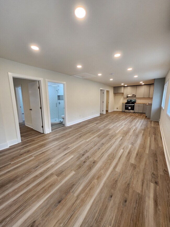 Foto del edificio - 4051 Monroe St