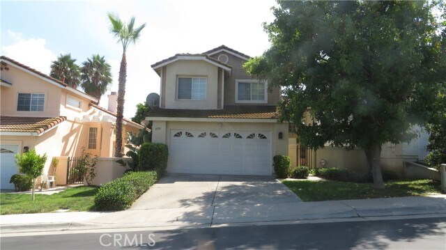 Primary Photo - 2050 Cascade Dr