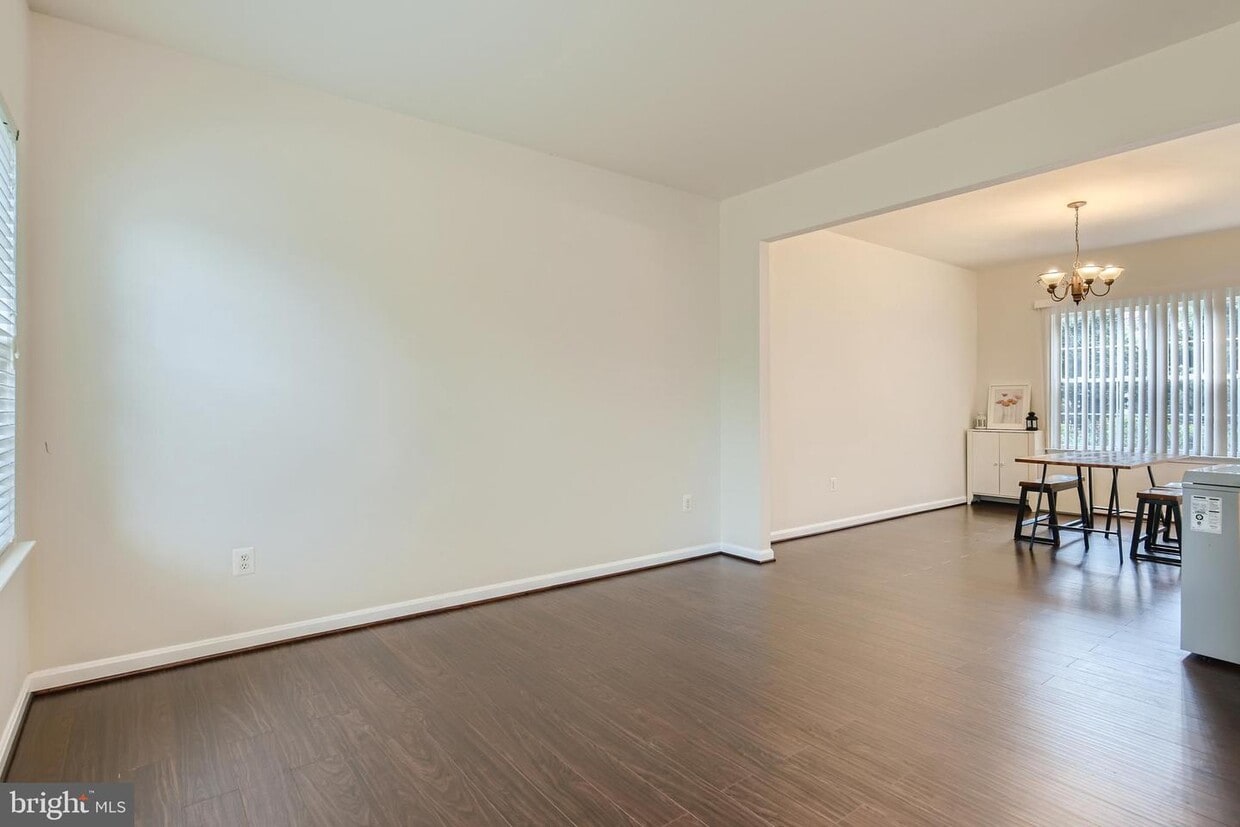 39 Old Farm Rd, Glen Burnie, MD 21060 House Rental in Glen Burnie, MD