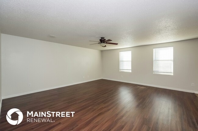 Foto del edificio - 1916 Lariat Dr