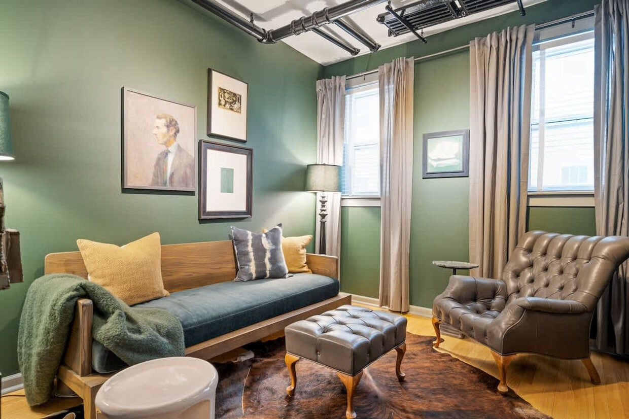 Foto principal - 4413 1/2 N Greenview Ave