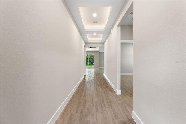 Building Photo - 314 Royal Palm Wy
