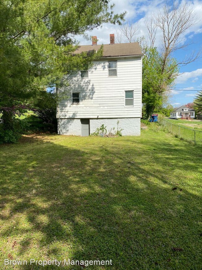 Foto del edificio - 3 br, 1.5 bath House - 1612 Belle st.