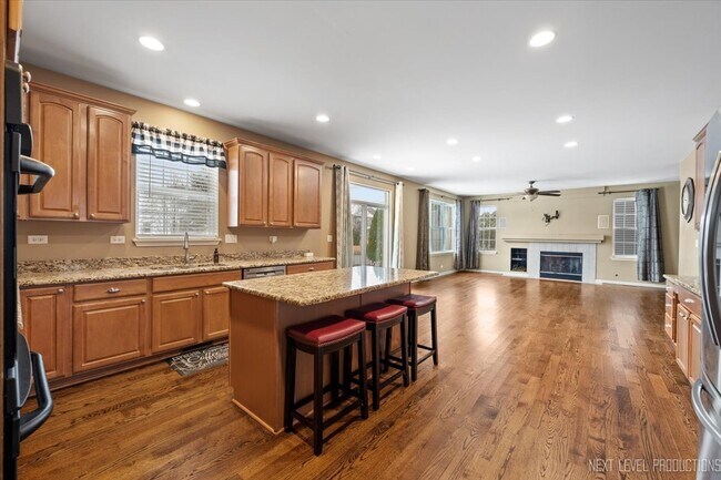 Foto del edificio - 706 Versailles Pkwy