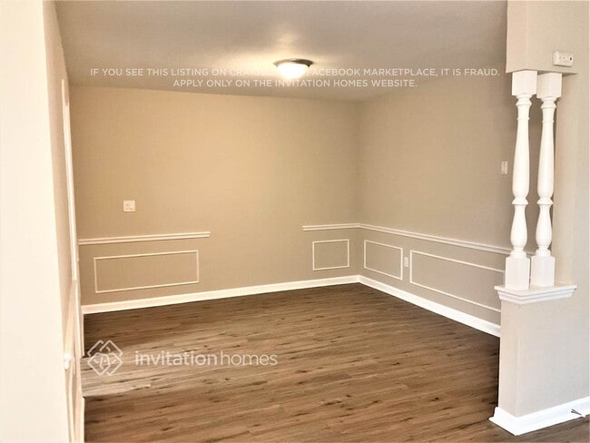 Building Photo - 711 Humber Ln
