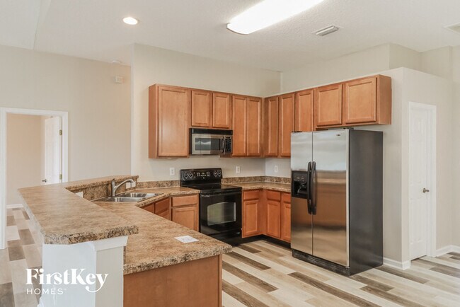 Building Photo - 3287 Horseshoe Trail Dr