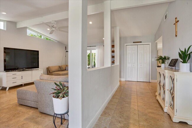 Foto del edificio - 1110 SW 15th St