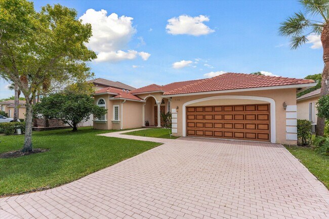 Building Photo - 7140 Pinecreek Way