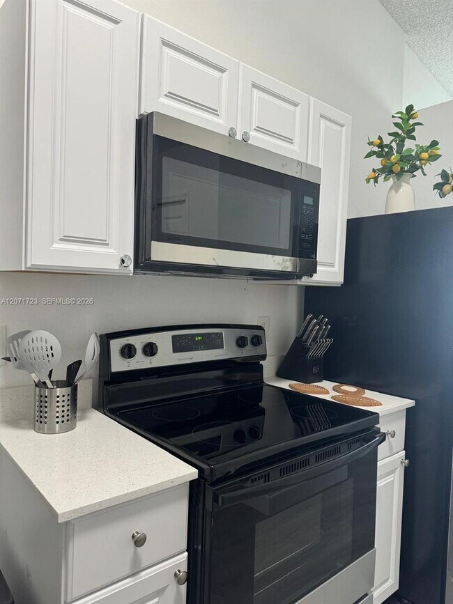 Foto del edificio - 8356 103rd Ct