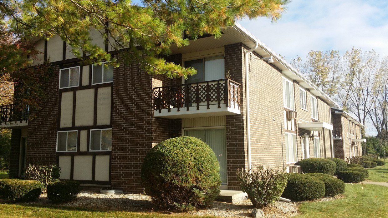Foto principal - Country Squire Apartments