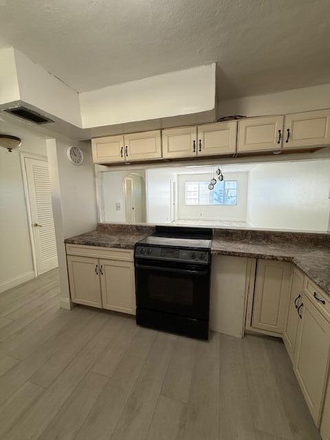 Building Photo - 4500 N Flagler Dr