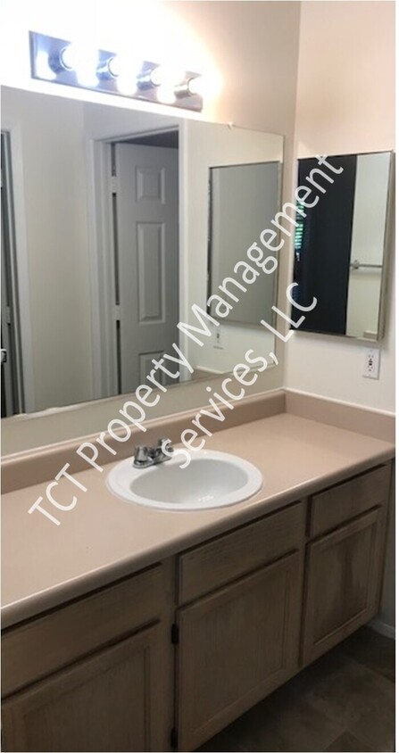 Primary Photo - Two Bedroom Condo in Aventura!