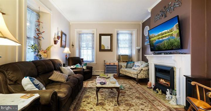 Foto principal - 7301 Chestnut Ave
