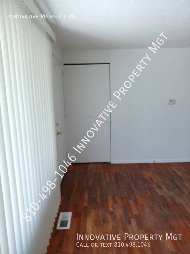 Building Photo - 1150 Peachtree Dr