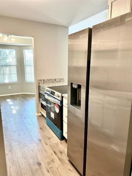 Building Photo - 1654 Timberline Dr