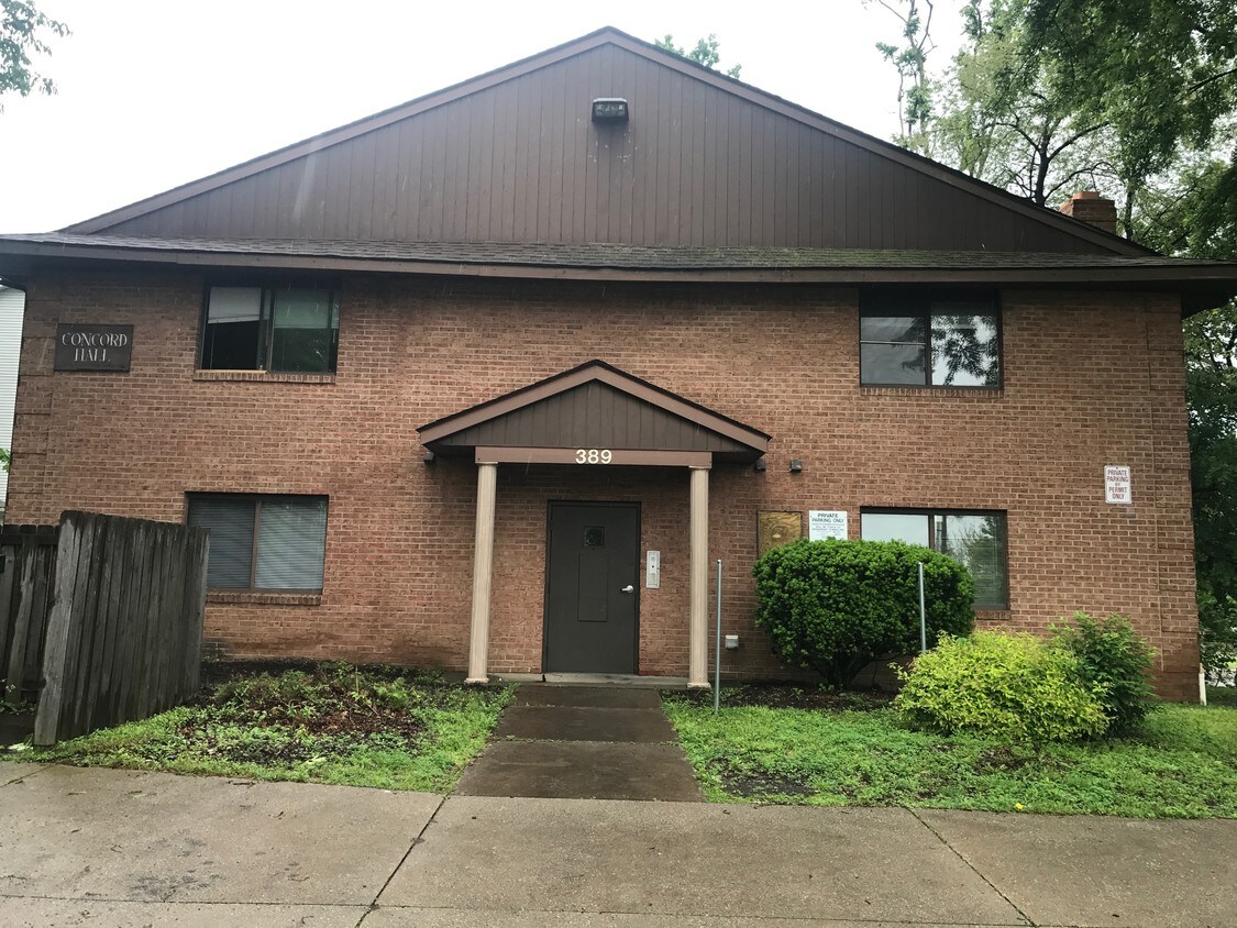 Foto principal - 389 Sherman St