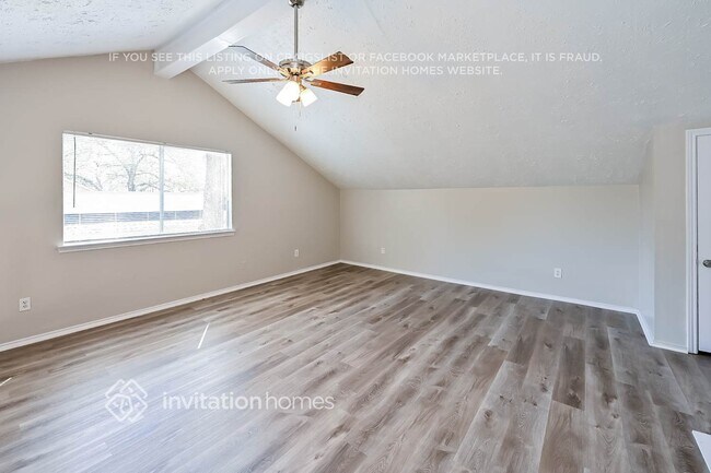 Foto del edificio - 25810 Old Carriage Ln