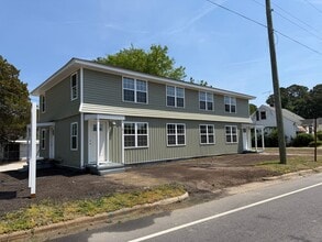 Building Photo - 1607 St Andrew St
