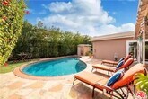 Foto principal - 6020 Wilkinson Ave