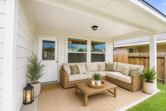 Foto del edificio - 26923 Glacier Creek Dr