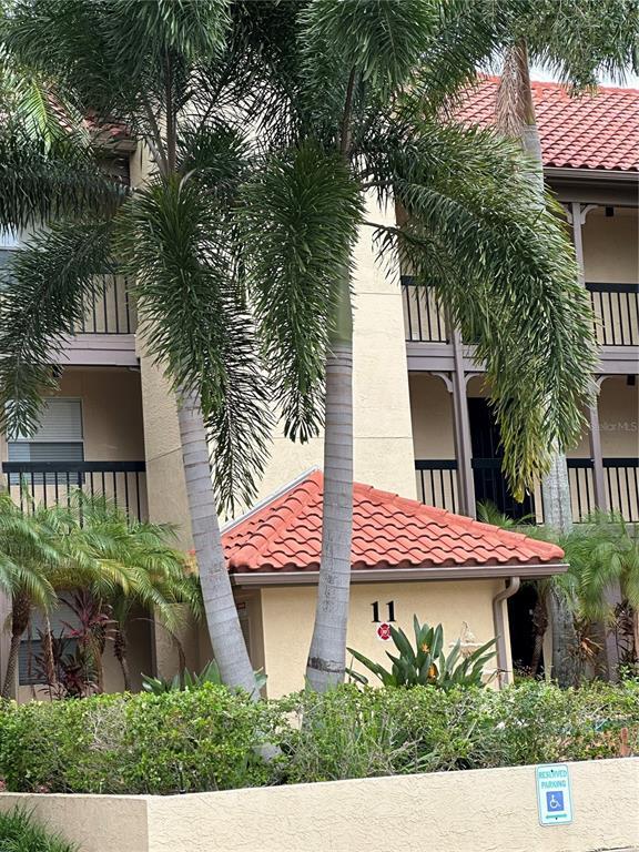 Building Photo - 2400 Feather Sound Dr