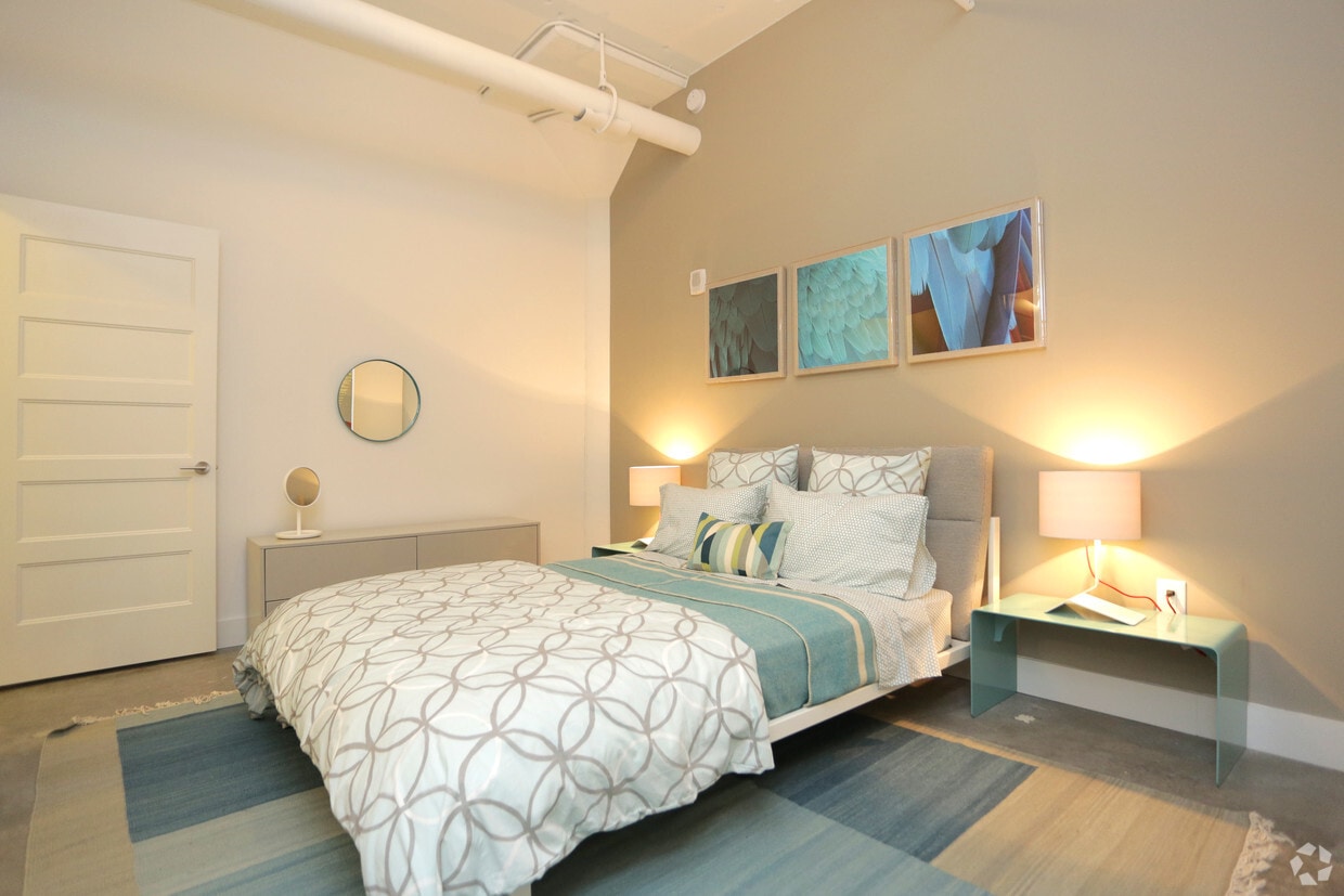 FLATS at Ponce City Market - 675 Ponce De Leon Ave NE Atlanta, GA 30308 |  Apartments.com, image size:1240x827