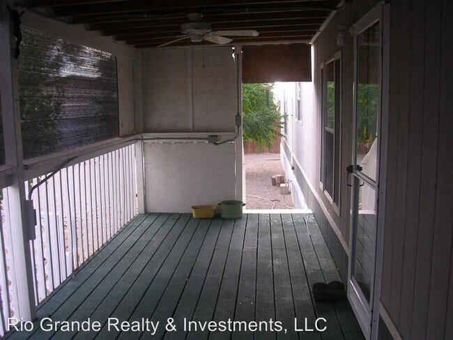 Building Photo - 3 br, 2 bath House - 2432 South Walker Avenue