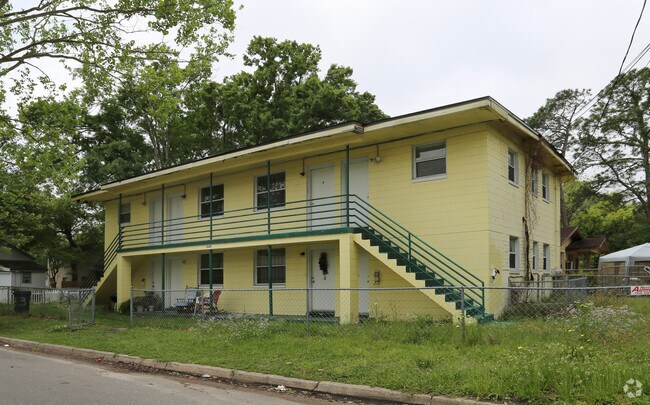 Building Photo - 1820 Whitner St
