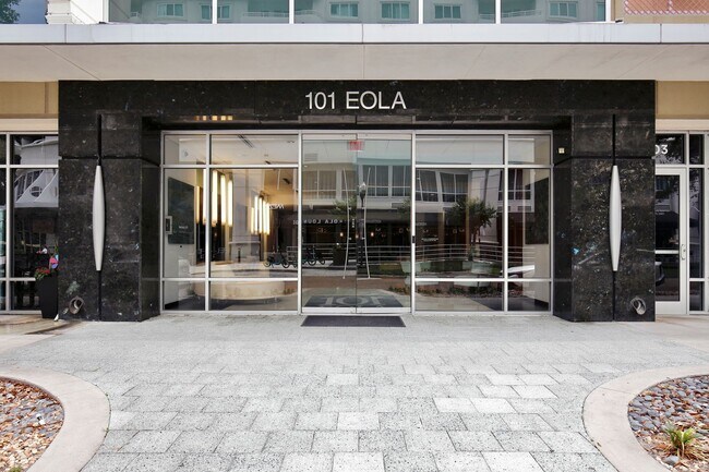 Foto del edificio - Modern 1/1 Condo in the Heart of Orlando –...