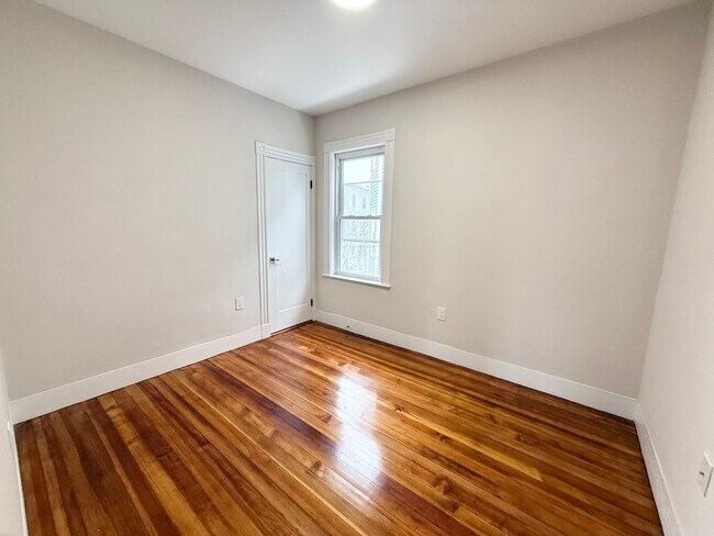 Foto del edificio - 36 Raven St