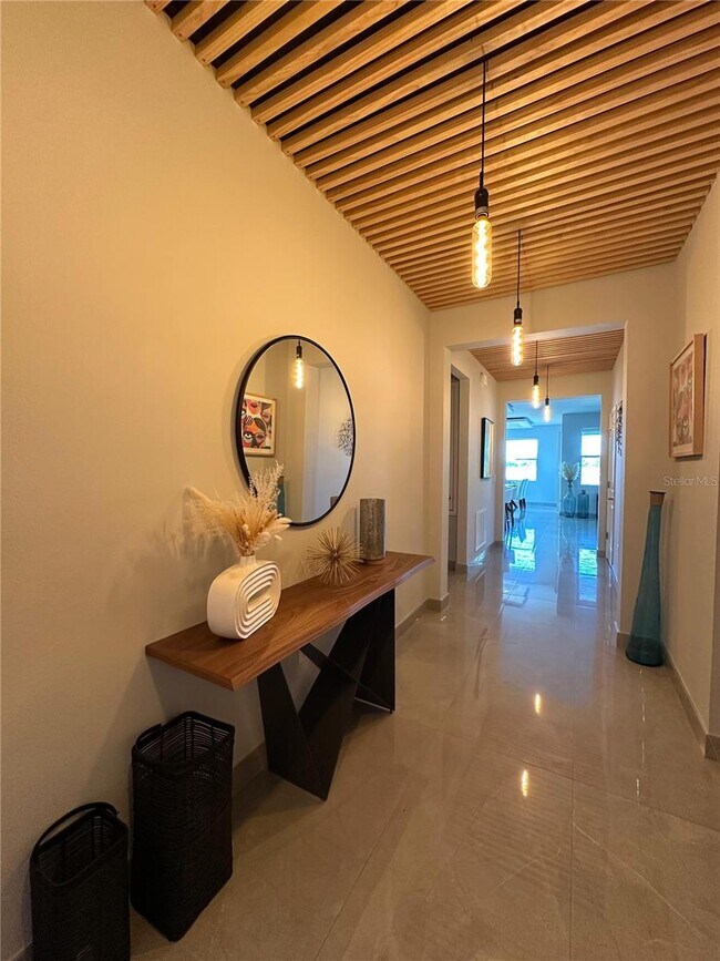 Foto del edificio - 11031 Redbud Woods Ln