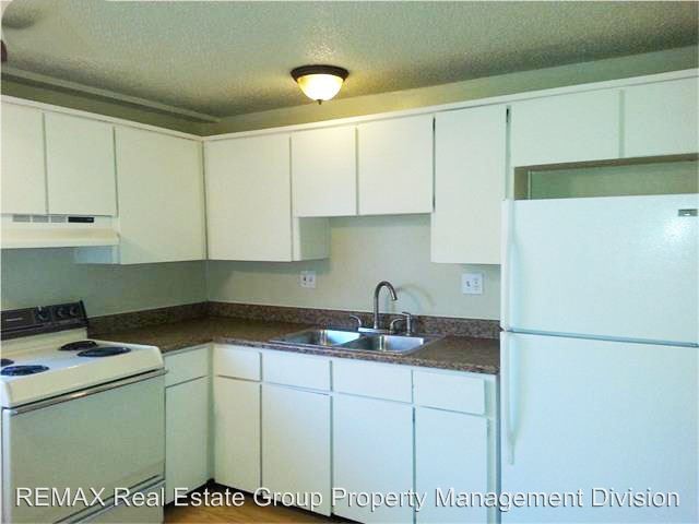Building Photo - 4315 Lashelle Ave