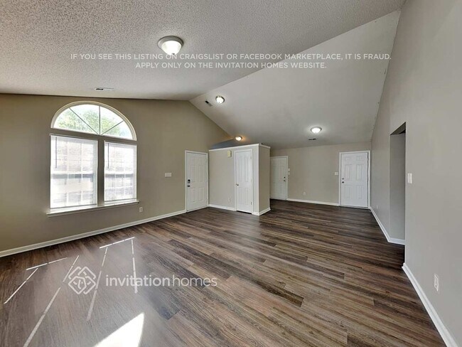 Building Photo - 8731 Purple Thistle Ln