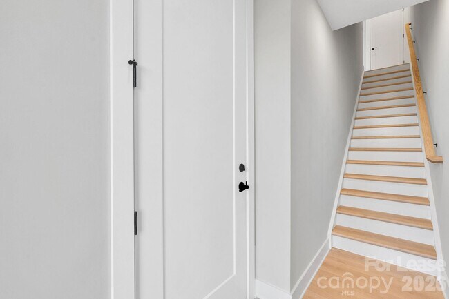 Foto del edificio - 113 Verbena St