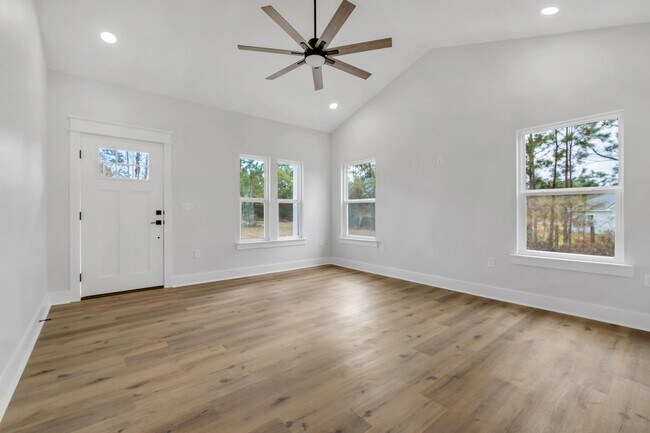 Foto del edificio - 80 Capri Ln