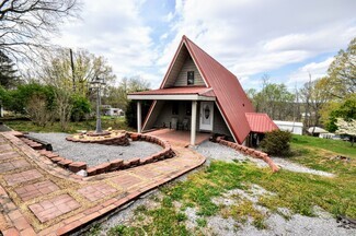 Building Photo - 101 Farmers Ln