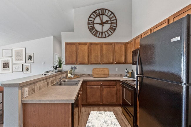 Building Photo - Bitterroot Lodge