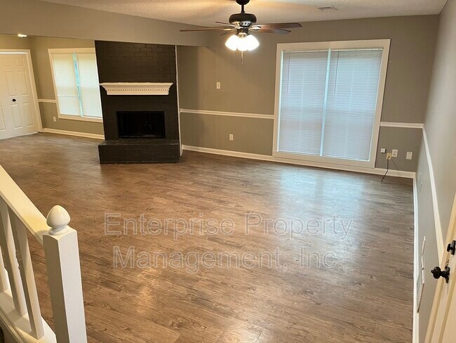 Building Photo - 3596 Bishops Gate Dr