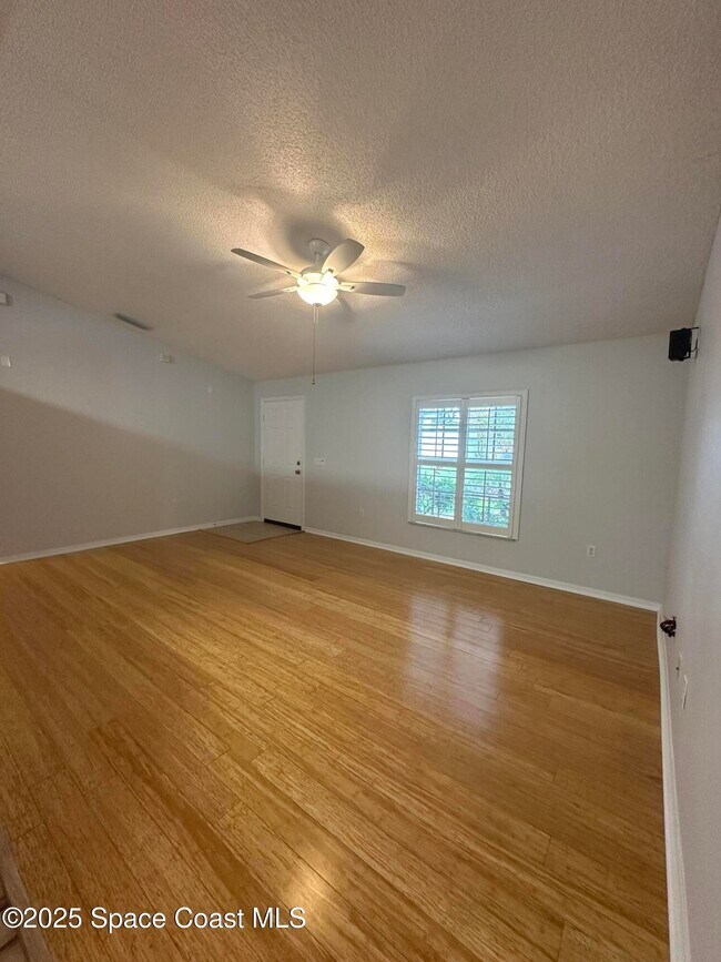 Foto del edificio - 278 Butler Ave NE