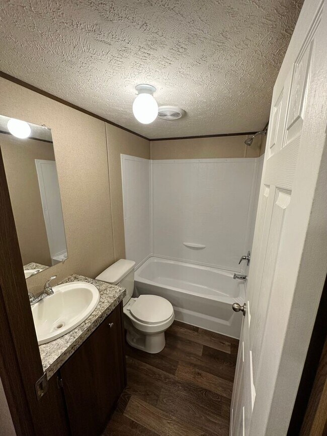 Foto del edificio - 2800 Fort Worth Dr