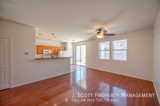 Foto del edificio - 3425 E Bartlett Dr