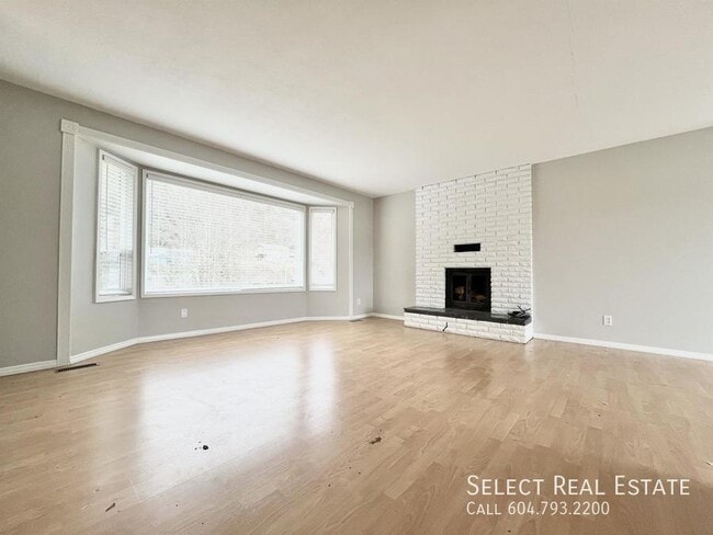 Photo du bâtiment - 43025 Vedder Mountain Rd