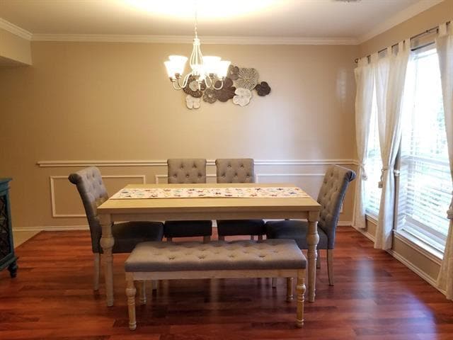 Building Photo - 604 Aspen Way