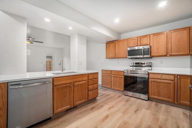 Foto del edificio - Great Townhome in Fort Collins
