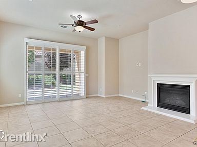 Building Photo - 13329 Sterling Heights Dr
