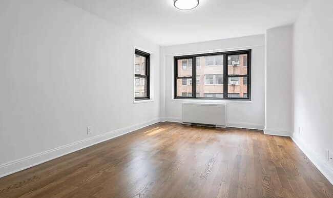 Foto del edificio - 411 E 88th St