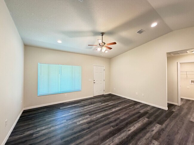 Foto del edificio - 3 BD/2BA Home in Beautiful Ocala!!!