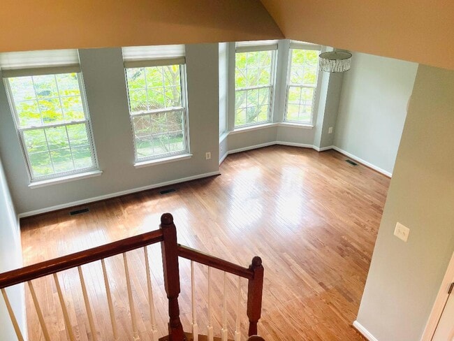 living room - 5459 Patuxent Knoll Pl