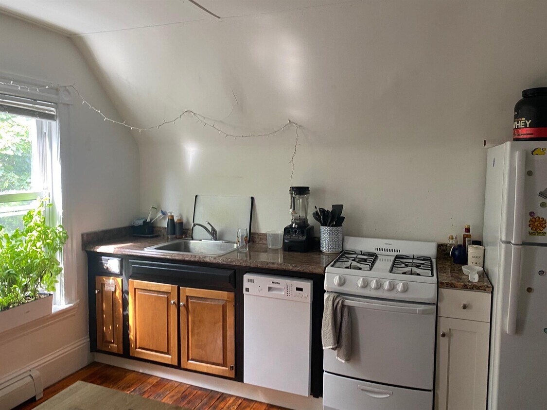 Foto principal - 94 Morrison Ave